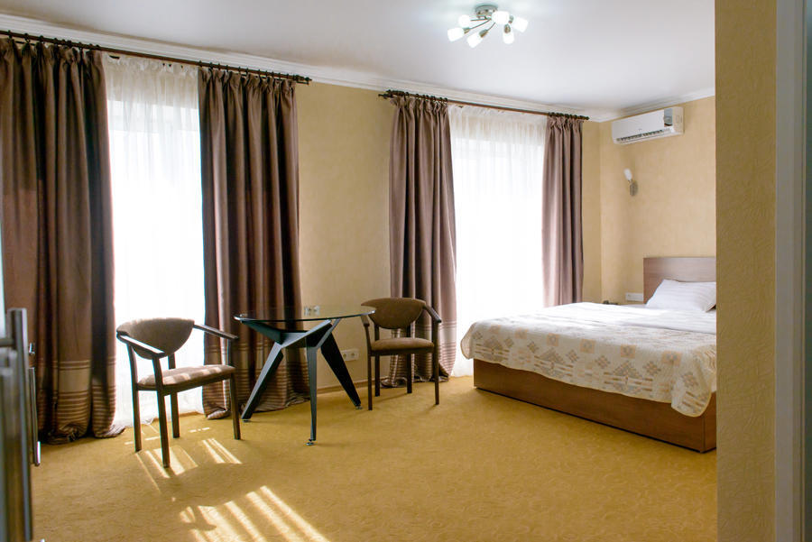 Hotel Victoria Kapsagaj Szoba fotó